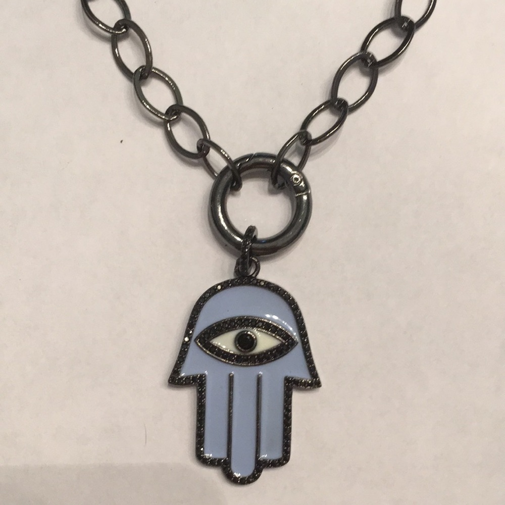 Necklace with pendant
